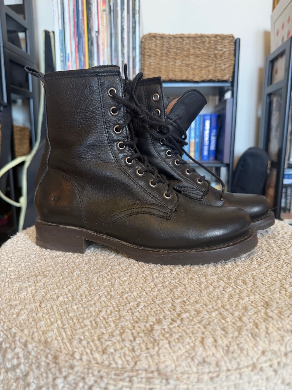 Frye Veronica combat boots - Sz7.5 - Picture 2 of 7